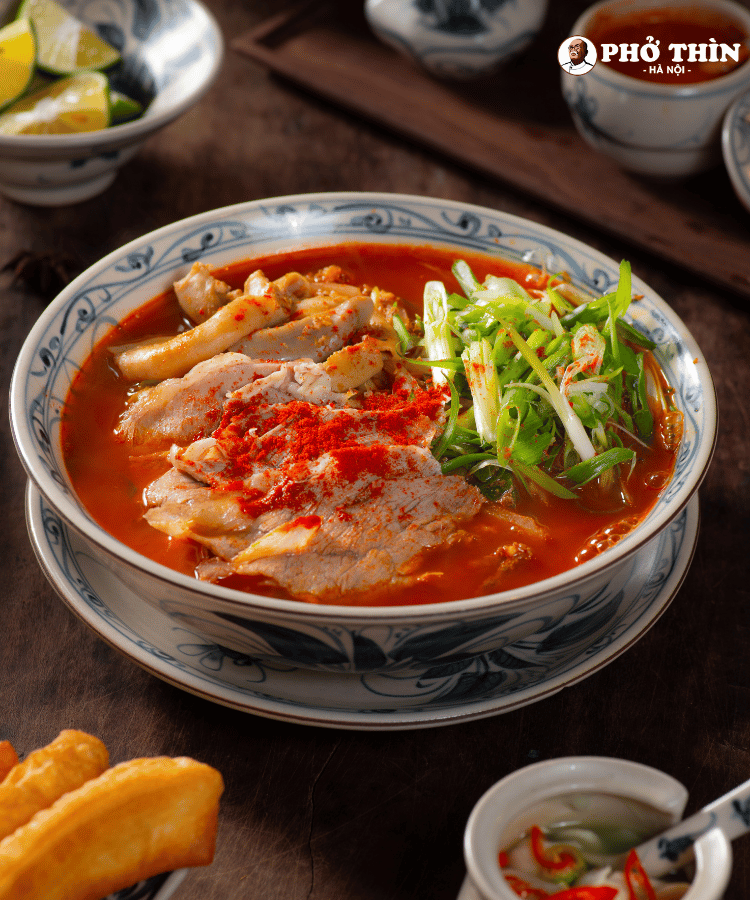 Phở Thìn reviews: Trải nghiệm quán Phở Thìn Hà Nội nổi tiếng nhất nhì đất Hà Thành